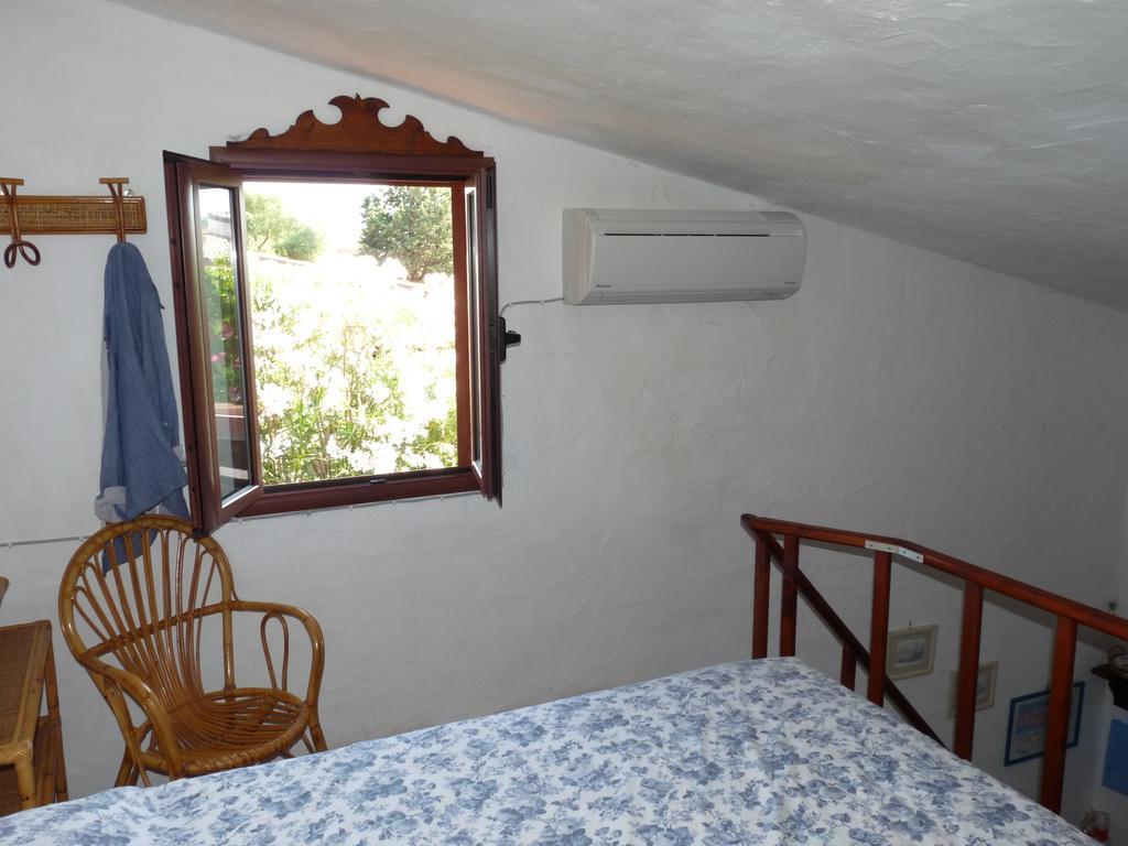 Monolocale San Teodoro Apartment Bilik gambar